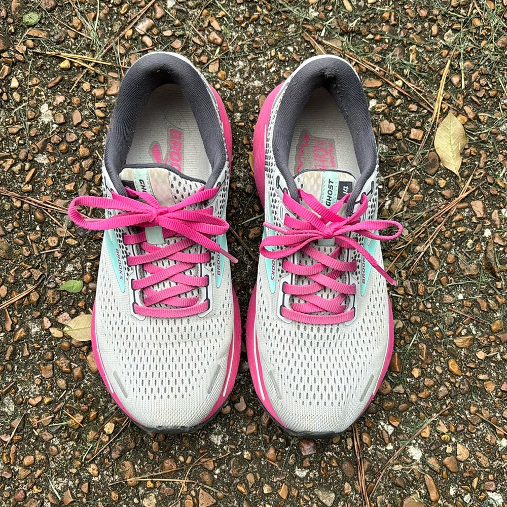 BROOKS GHOST 14